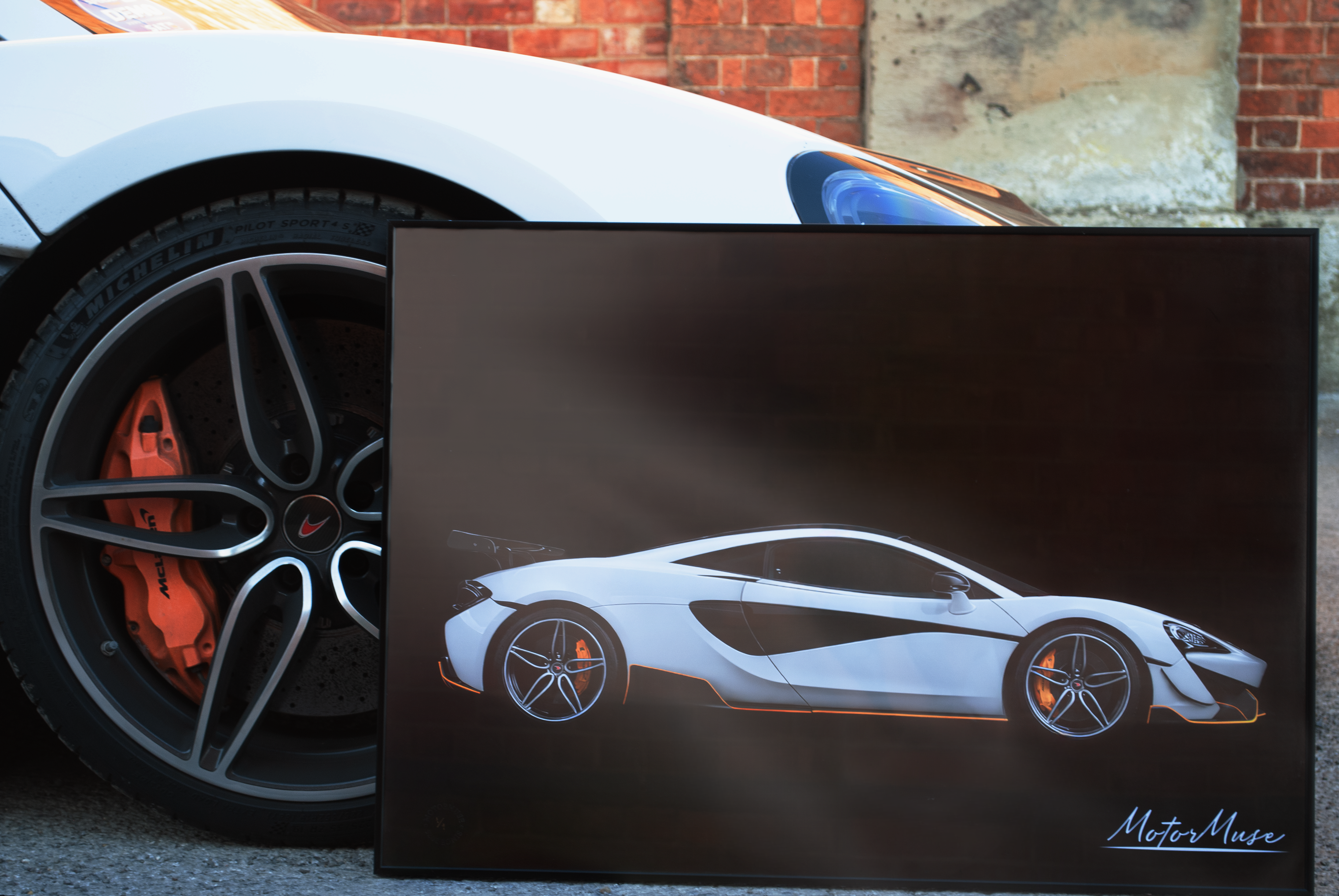 MotorMuse Signature Frame